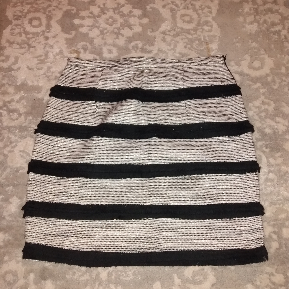 Miami brand black Silver Layered tassel style mimi skirt size Medium